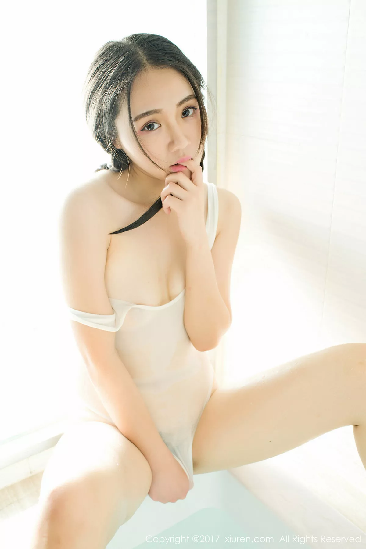秀人集.com_[XiuRen秀人网]No.739_软妹嫩模杨欣欣大尺度私房全裸完美人体艺术诱惑写真64P
