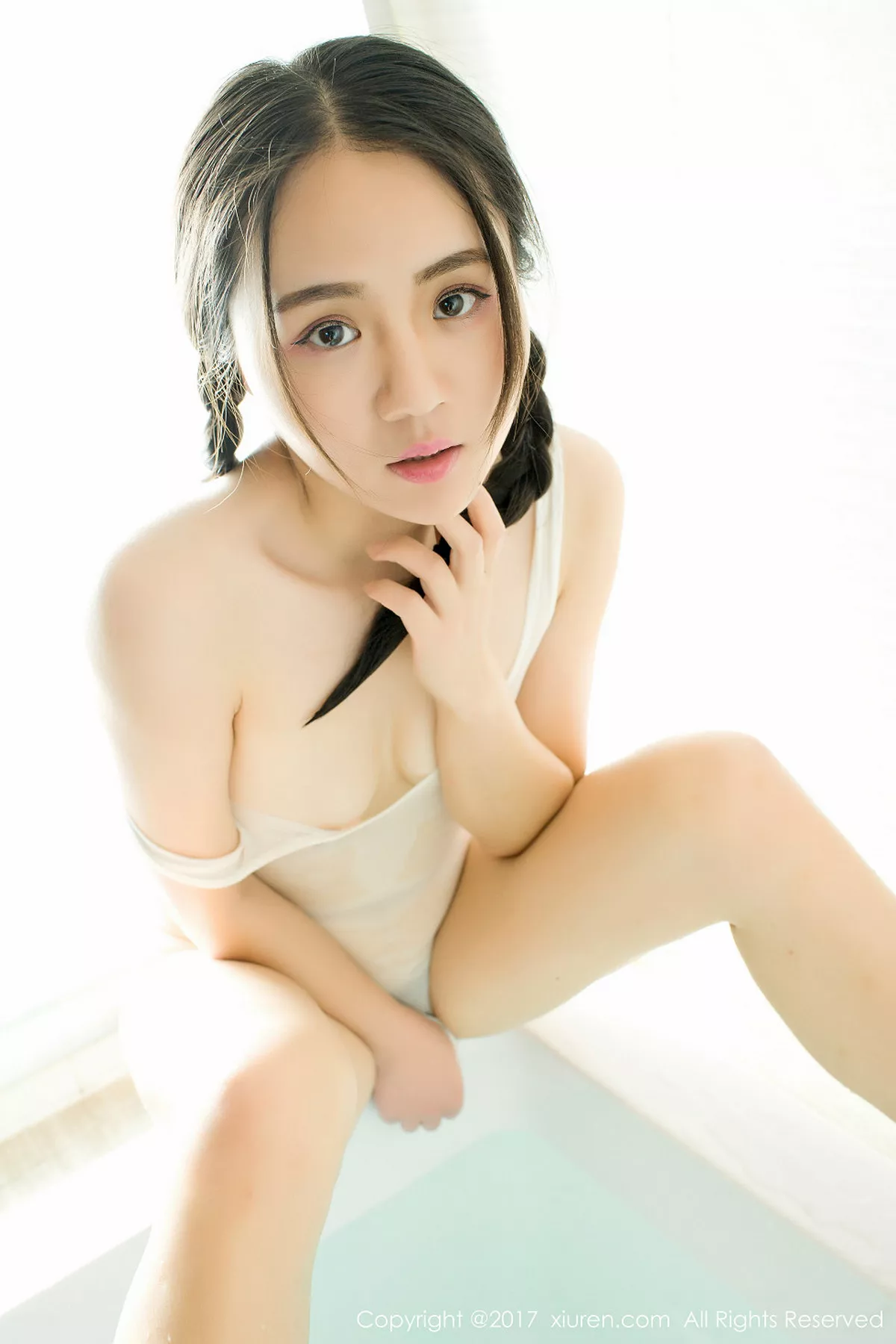 秀人集.com_[XiuRen秀人网]No.739_软妹嫩模杨欣欣大尺度私房全裸完美人体艺术诱惑写真64P