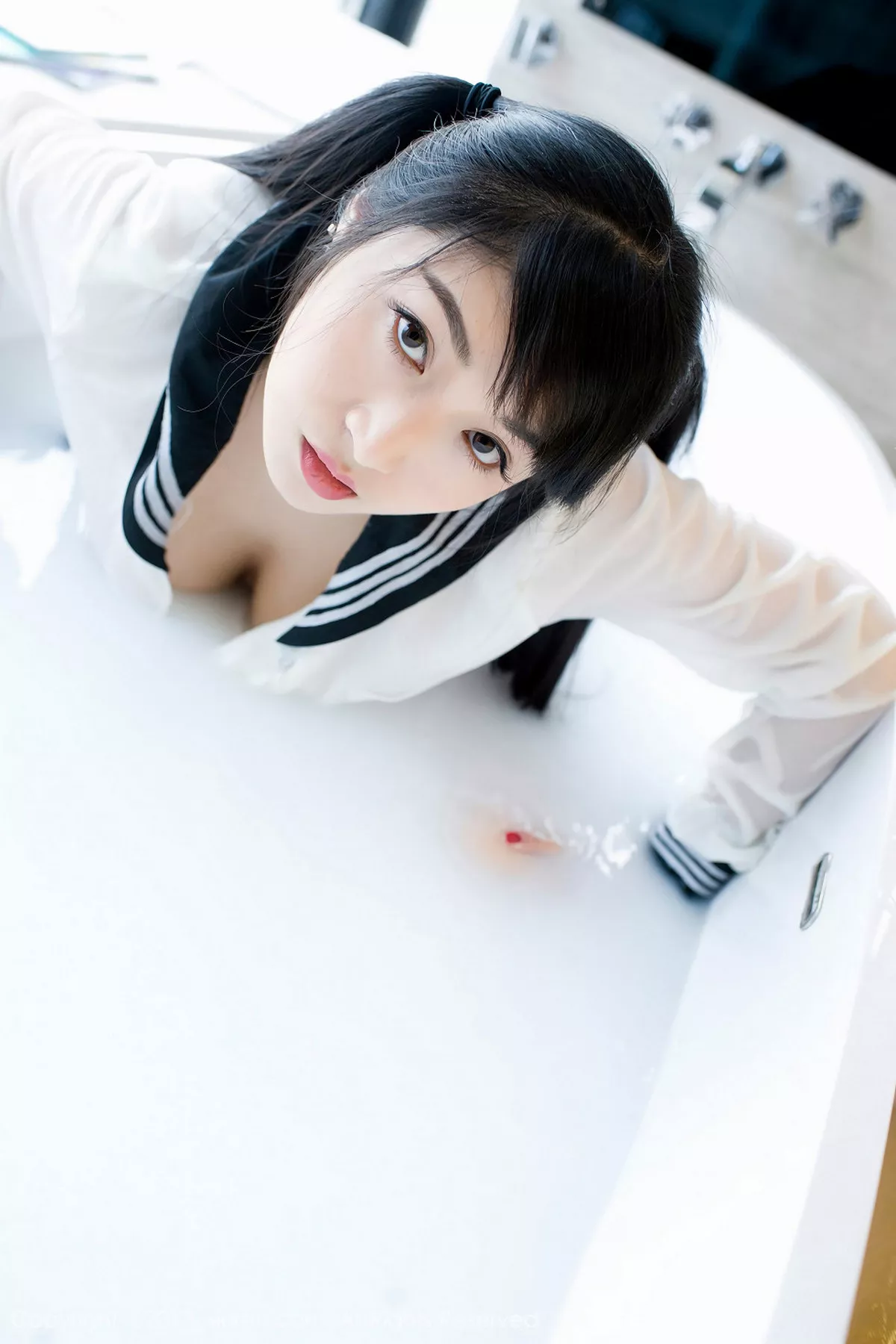 秀人集.com_[XiuRen秀人网]No.853_嫩模盼盼龙女sunny学生装牛奶浴+全裸乳贴秀美乳诱惑写真57P
