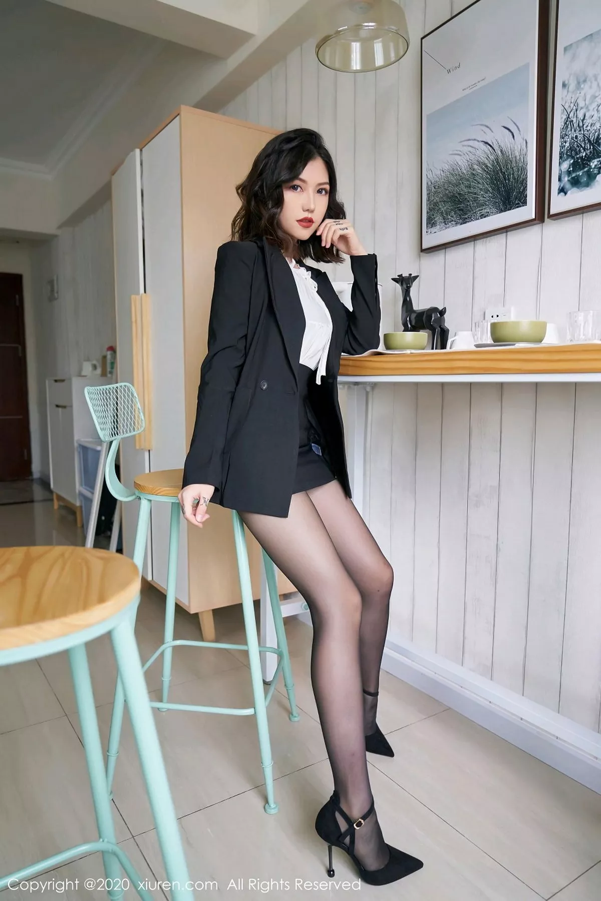 图片[11]-[XiuRen秀人网]第2711期舌尖上的菊花写真-秀人集