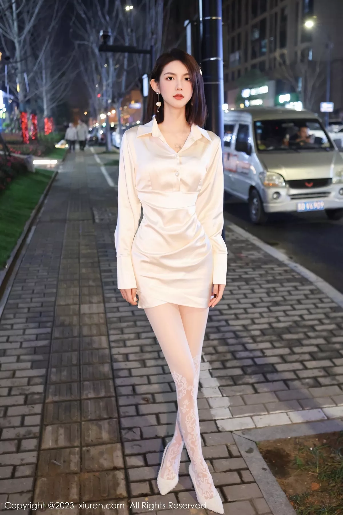 [XiuRen秀人网]第6393期乔一一写真-秀人集