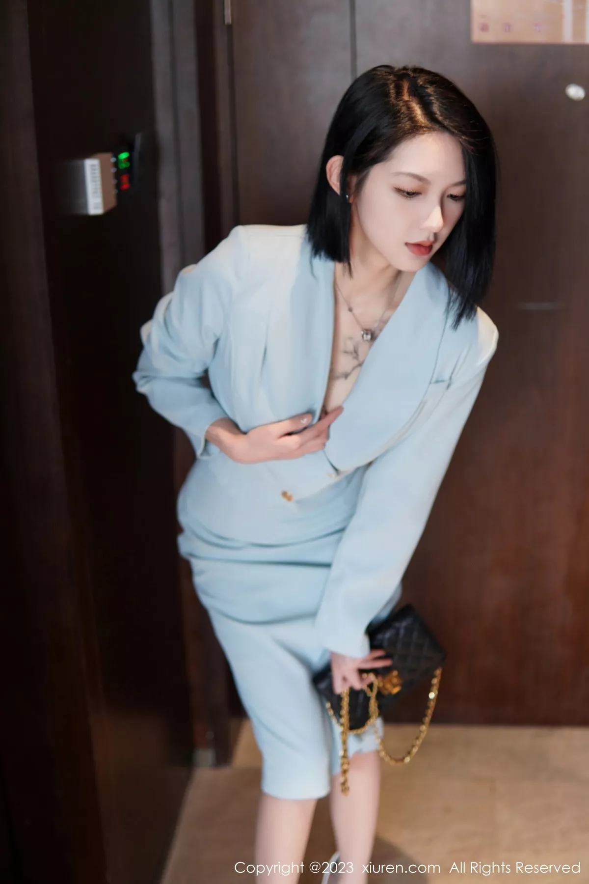 图片[15]-[XiuRen秀人网]第6885期乔一一写真-秀人集